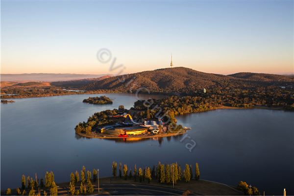 Lake Burley Griffin (3/31/2022)