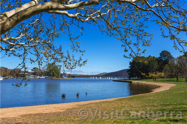 Lake Burley Griffin (3/31/2022)