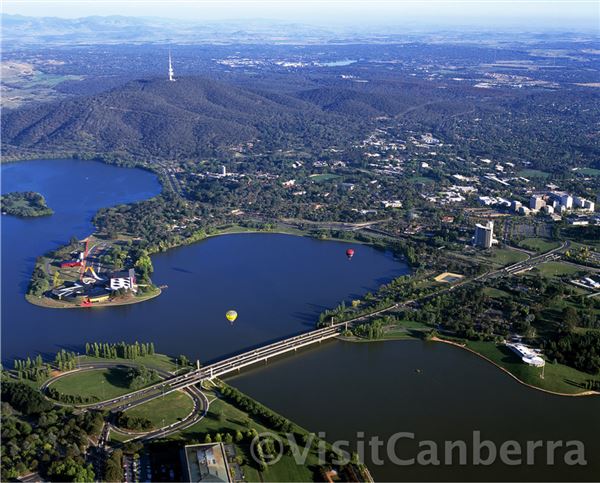 Lake Burley Griffin (3/31/2022)